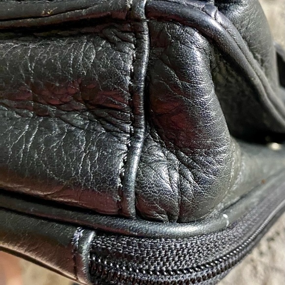 💥Fossil Leather Mini Crossbody with Adjustable Strap💥 - Picture 8 of 15